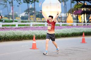 BIB: 
                            <button type="button" onclick="openModal(27850521)" class="btn btn-primary btn-sm float-right btn-popup" data-toggle="modal" data-target=".modal-high-quality">
                        <i class="fas fa-shopping-cart"></i> Add to Cart
                    </button>
                                            <button type="button" onclick="isThisMe(27850521, true)" class="btn btn-success btn-sm float-right btn-popup btn-isme hidden" data-toggle="tooltip" data-placement="bottom" title="นี่คือรูปของคุณใช่ไหม คลิกที่นี่เพื่อเอาเข้าอัลบั้ม">
                        <i class="fas fa-plus"></i> Add to album
                    </button>
                    <button type="button" onclick="isThisMe(27850521, false)" class="btn btn-warning btn-sm float-right btn-popup btn-isnotme hidden">
                        <i class="fas fa-ban"></i> Remove from album
                    </button>